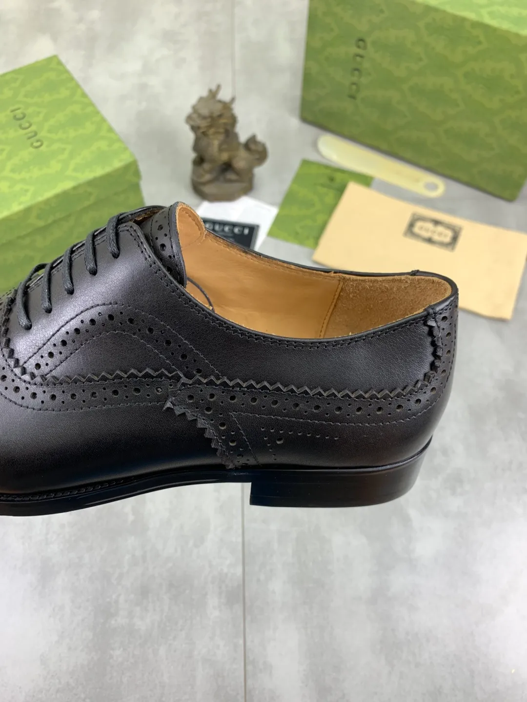Men's men's shoes 💰P640 [New style] Water dyed cowhide 💰💎💎💎 [Gucci] GUCCI high-end men's formal business leather shoes, original order 1:1! Original imported high-end open-edge beaded calfskin, original metal buckle, imported first-layer cowhide lining for feet. Original high-end outsole, men's shoe size: 39-44 (45 customized) black and brown colors available
